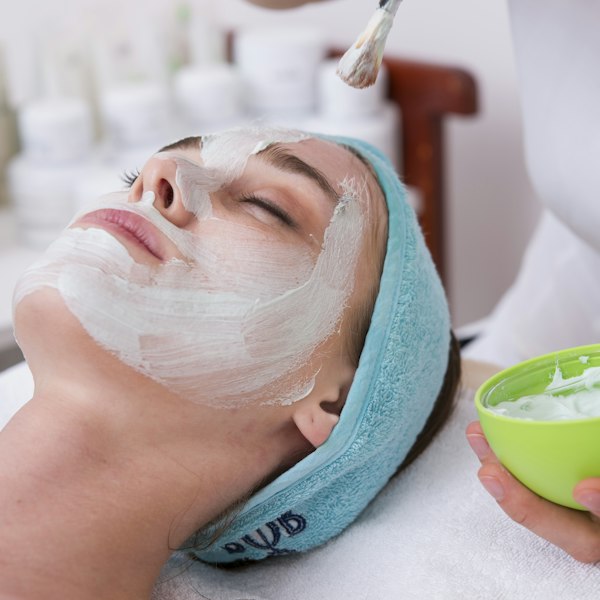 The Ordinary AHA 30% + BHA 2% Peeling Solution
